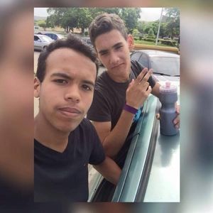 Meet your Posher, Eduardo